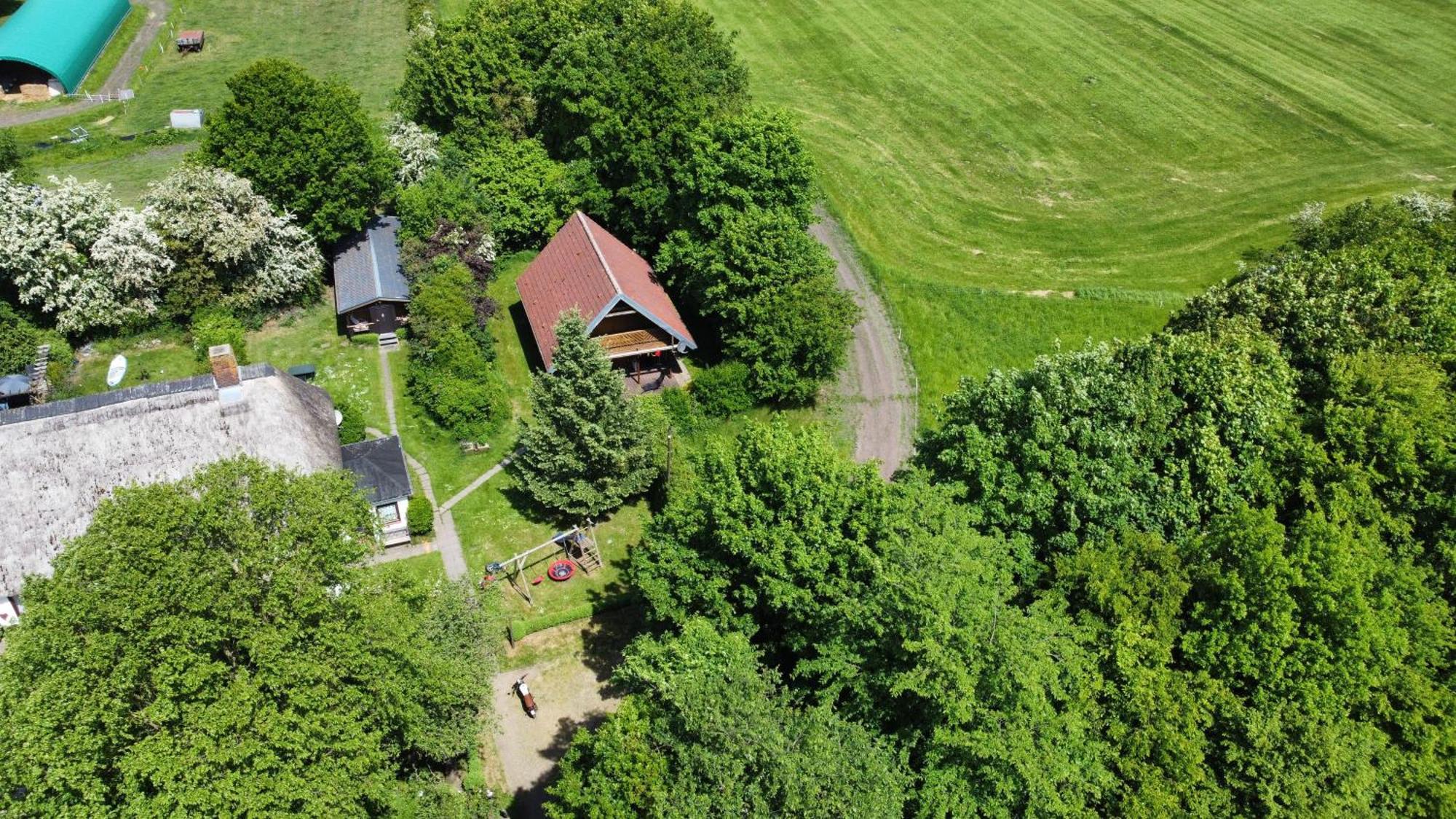 Ulmenhof Melfsen - Gemuetliches Ferienhaus Auf Dem Bauernhof エーファーゼー エクステリア 写真